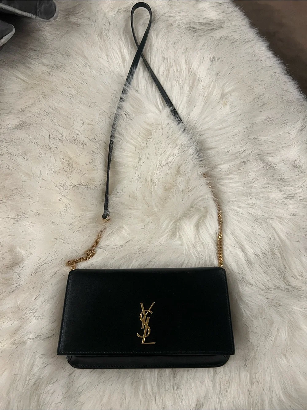 Yves Saint Laurent Cassandre Phone Holder In Smooth Leather - Picture 1 of 3